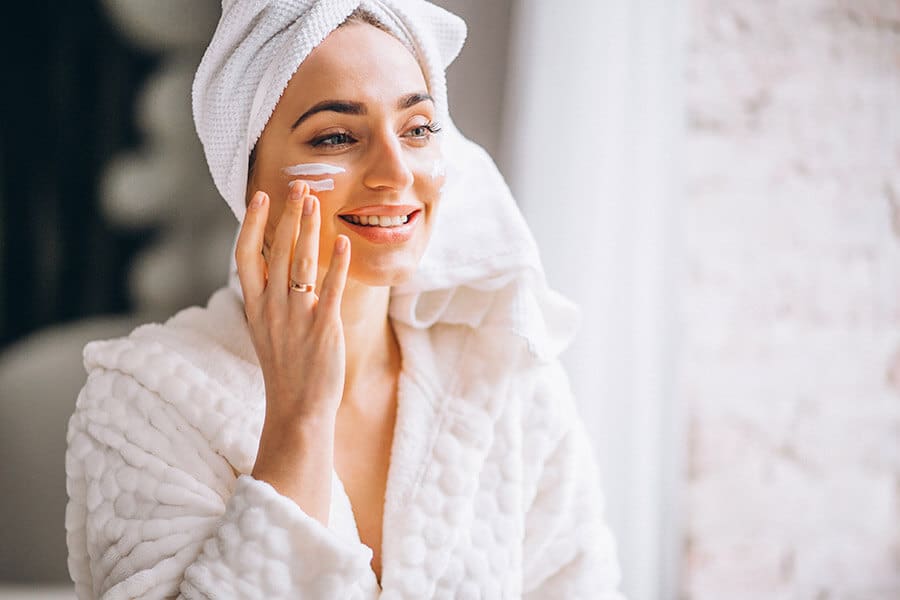 Skincare para pele seca: confira as melhores dicas